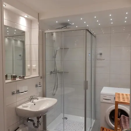 Haus Am Breezter Bodden 1og